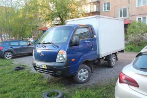 Грузовик 3-x местный,4WD