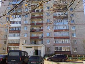 Продается 2-х комнатная квартира Наро-Фоминский р-н поселок Калининец дом 252