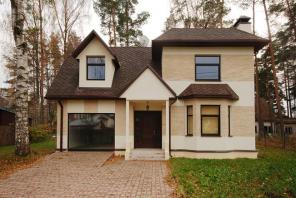 175 000 Euro - Специальное предложение выгодной покупки в уходящем 2013 году.