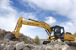 Гусеничный экскаватор New Holland E215 по СПЕЦЦЕНЕ