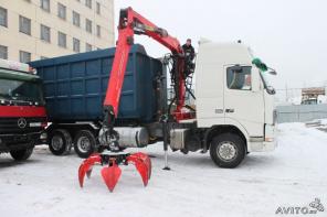 Ломовоз Volvo FH16 с манипулятором, аренда.