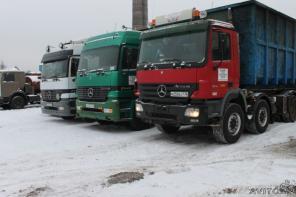 Ломовоз Volvo FH16 с манипулятором, аренда.