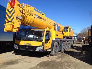 Автокран XCMG QАY200
