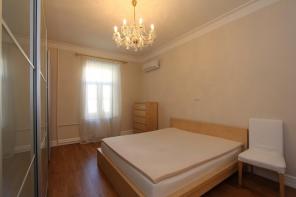 ��������� �������� 3-� �������� 7��� ������ �� �.������� ��.�������� ��� �. 3/1