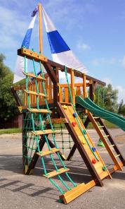Продам детские игровые площадки.