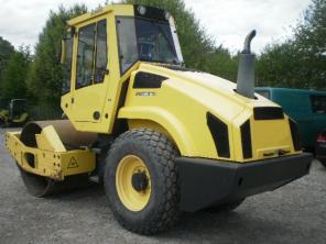 BOMAG BW 177 D-4 -грунтовый каток,