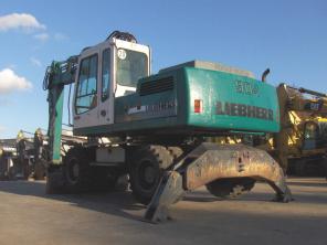 Liebherr A 904 Li-колесный экскаватор.
