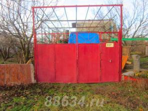 Срочно продаётся дача в окрестностях г Таганрога с пропиской. Пишите.