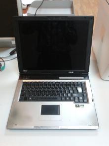 Ноутбук Asus A6000 в хорошем состоянии