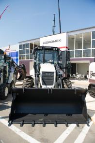 - Hidromek HMK 102S