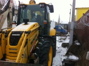- komatsu WB97S.