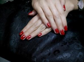 Маникюр и педикюр с покрытием Shellac