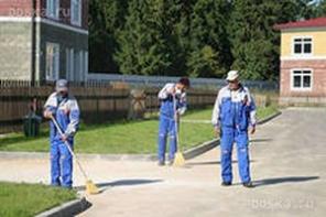 Уборка помещений, территорий, мытье окон, витрин