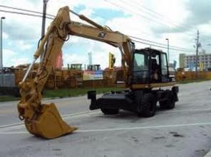 Аренда экскаваторов Komatsu ,CAT, JCB