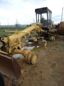 Продам запчасти от автогрейдера ДЗ-98