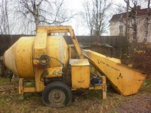 продаю бетоносмеситель