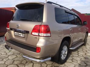 Продается автомобиль Toyota Land Cruiser 200