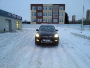 Mazda CX-7 2009 года выпуска в максимальной комплектации