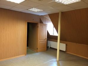 Аренда офисов с мебелью за 400 руб./м2.