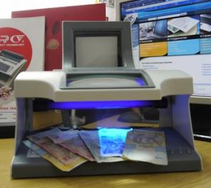Детекторы банкнот валют Docash, Dors, Pro