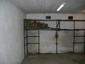 Сдам охраняемый кирпичный гараж склад 63 м.