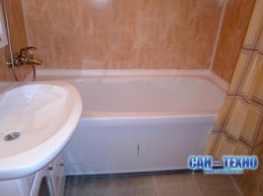 Акриловая вставка из качественного материала.