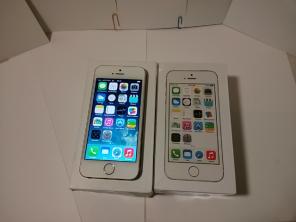 Продам новый Appl iPone 5 S Gold, 16 GB .