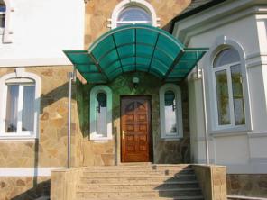Металлоконструкции легкие, козырьки, навесы ОАО "Раздолье"