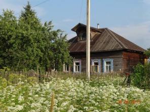 Продаю загородный дом с участком