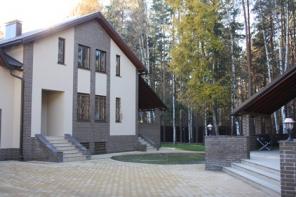 Продается дом 250 кв.м в охраняемом коттеджном поселке