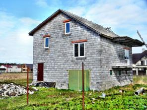 Продаю жилой дом с участком 20 соток, Красное Село, 5 км, Телези
