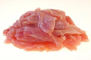 Продукция из мяса птицы для переработки: куриный фарш, филе бедра и голени, филе грудки, кожа