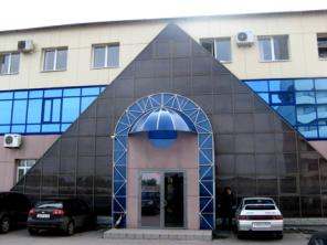 Помещения продаю около Струковского парка.