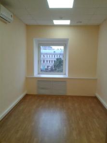 Сдам офис, 95м2, м. Китай – Город