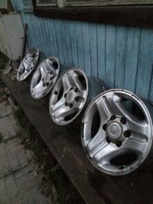 Диски на Toyota Land Cruiser Prado R16