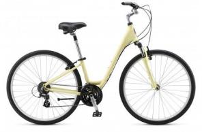 Новый Schwinn Voyageur 1 Step-Thru сделает любую поездку радостной и скоростной.