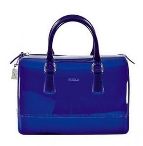 Ультрамодные сумки Furla по доступной цене.