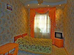 Сдам 2-3-4/х местные комфортабельные номера , отдельный коттедж у моря
