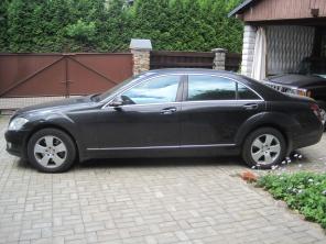 Продам Mercedes-Benz S500 4matic (2007) года