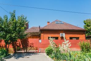 Продаю дом в тихой части центра города