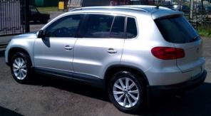 Volkswagen Tiguan , 2011 г.