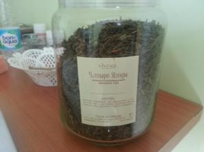 Элитный китайский, индийский чай в банках.