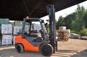 Вилочный автопогрузчик Toyota 32-8 FG30, 2007 г.в.