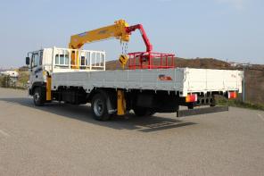 Hyundai HD120 КМУ Soosan SCS335 (3 тонны)