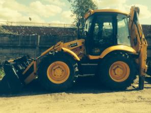 Экскаватор-погрузчик jcb 4cx 2006 год из Англии
