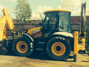 Экскаватор-погрузчик JCB 4CX 2010 год из Англии