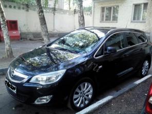 Продам Opel Astra Sports Tourer