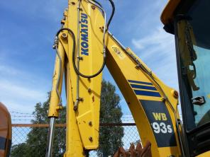 Komatsu WB93S-5 б/у, Экскаватор-погрузчик