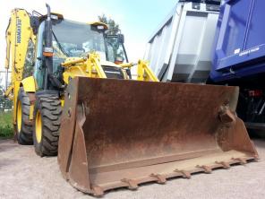 Komatsu WB93R-5 б/у, Экскаватор-погрузчик Komatsu WB93R-5 б/у, Трактор Komatsu WB93R-5 б/у, Погрузчик Komatsu WB93R-5 б/у, Экскаватор Komatsu WB93R-5 б/у, Погрузчик-экскаватор Komatsu WB93R-5 б/у