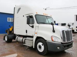 Седельный тягач Freightliner Cascadia